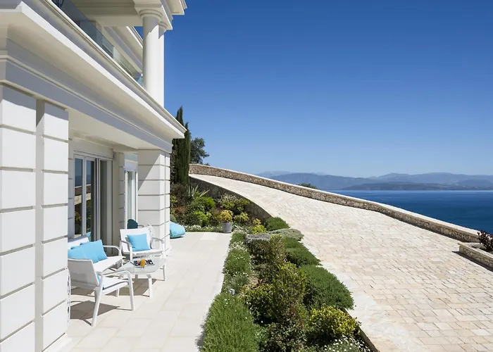 فيلة Monte Leone By Konnect With Pool, Hot Tub, & Stunning Seaview