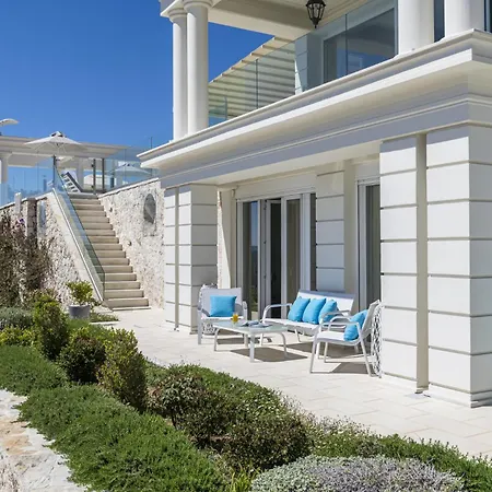 ヴィラ Monte Leone By Konnect With Pool, Hot Tub, & Stunning Seaview Pyrgi