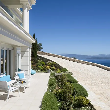 Villa Monte Leone By Konnect With Pool, Hot Tub, & Stunning Seaview