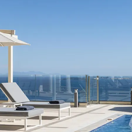 Monte Leone By Konnect With Pool, Hot Tub, & Stunning Seaview וילה