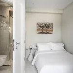 Monte Leone By Konnect With Pool, Hot Tub, & Stunning Seaview *